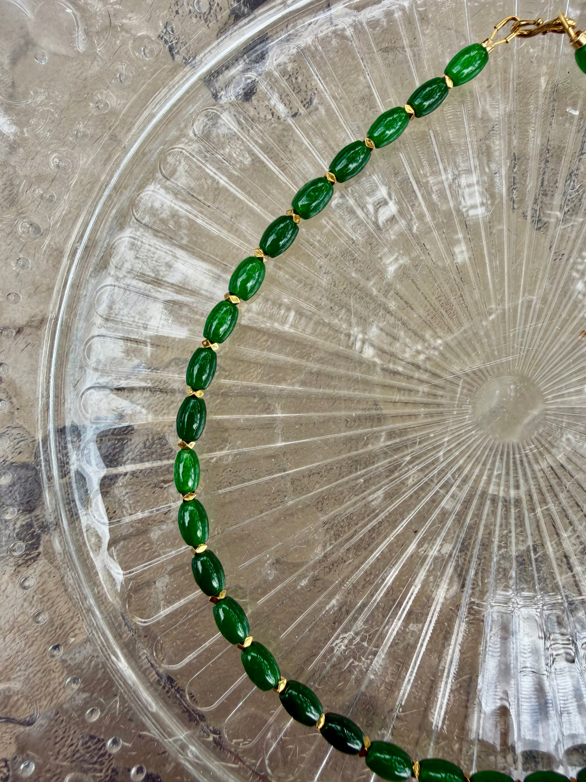 Emerald-Tone Green Agate & Gold Hematite Elegance Necklace