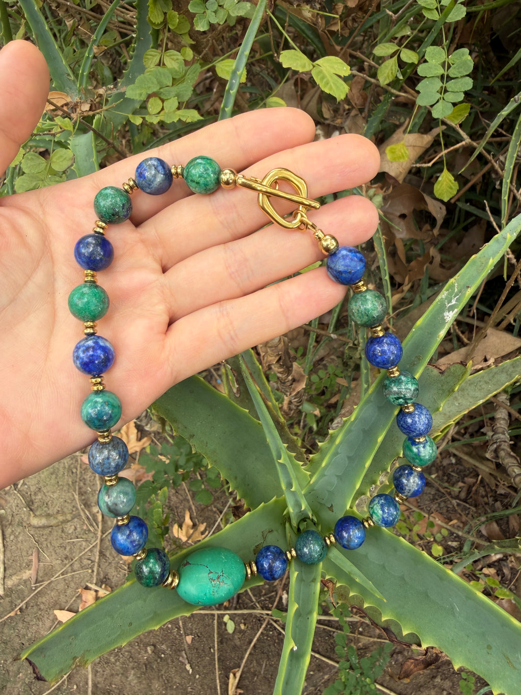 Durable titanium steel clasp and gold-plated hardware on the Phoenix Turquoise gemstone necklace.⁠