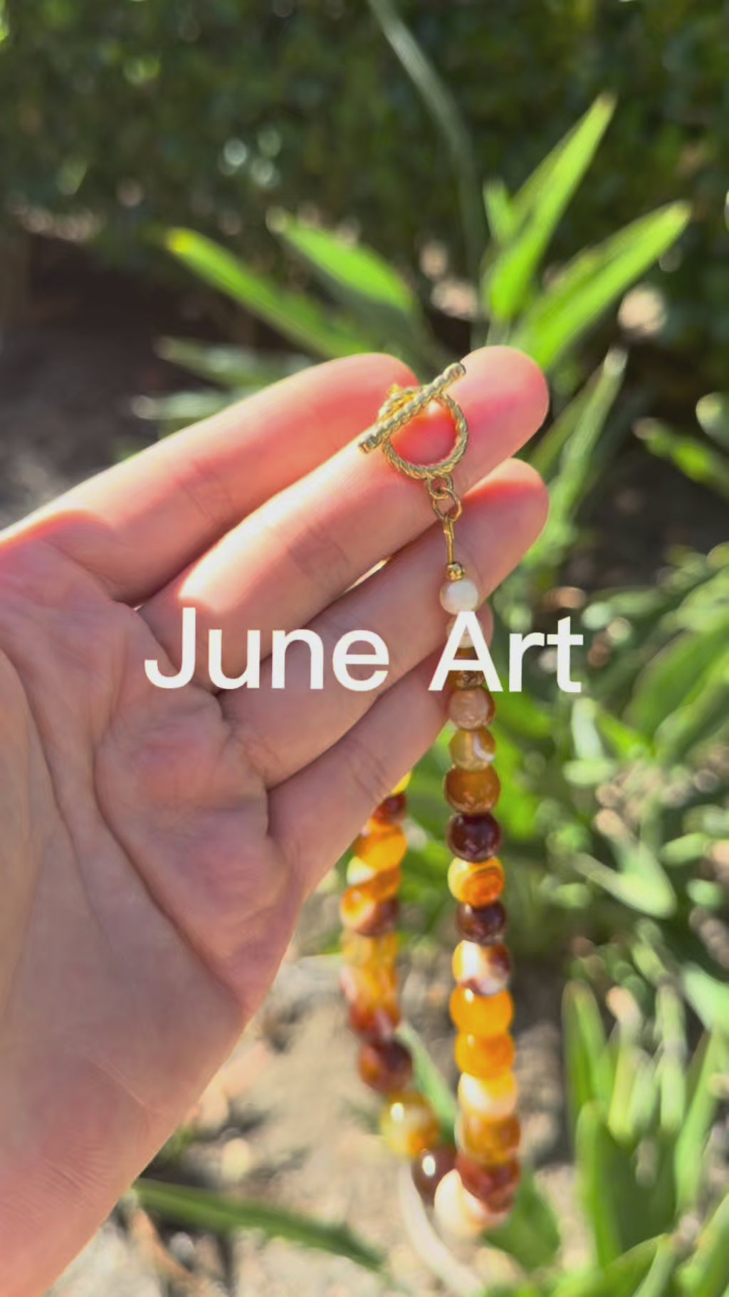 Natural Banded Agate Gradient Tower Necklace